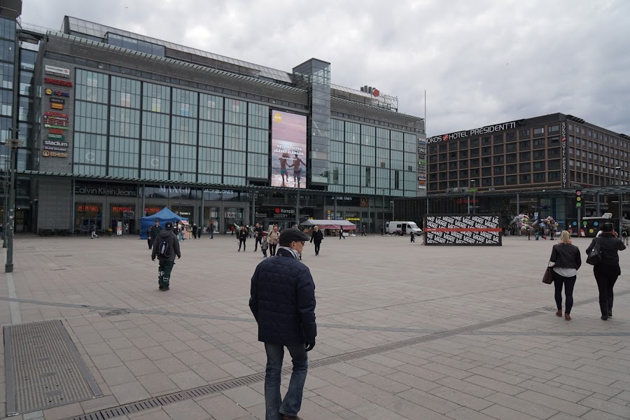 カンピ ショッピングセンター（Kamppi Centre）