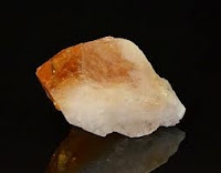 manfaat batu citrine