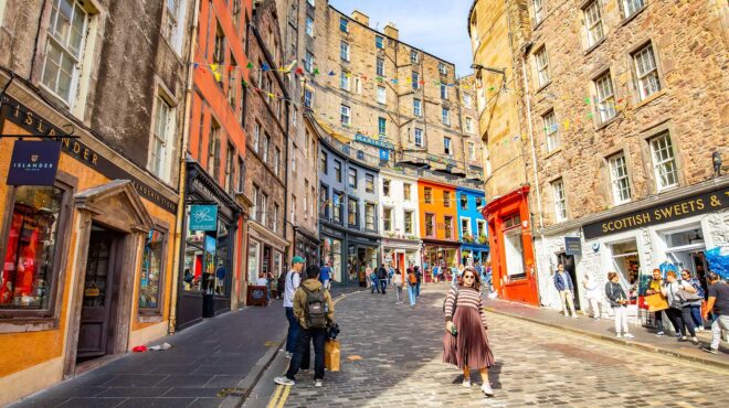 Edinburgh: 4 reasons to travel to Scotland's capital