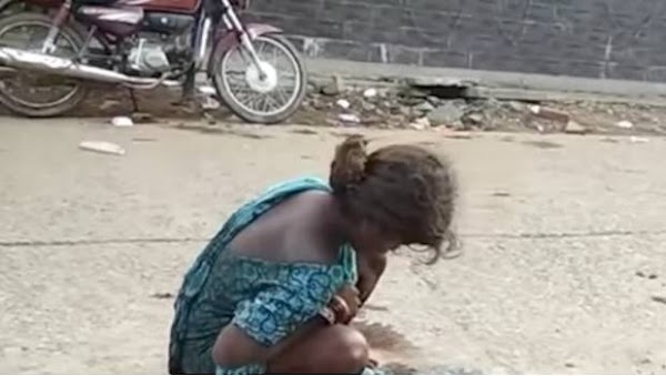Da a luz en la calle y junto a un centro médico; nadie la ayuda (VIDEO)