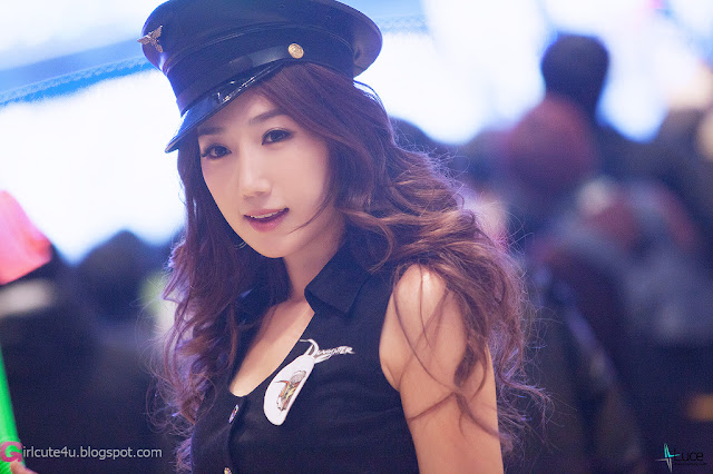 1 Lee Sung Hwa at D&F Festival 2012-Very cute asian girl - girlcute4u.blogspot.com