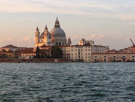 A Basilica di Santa Maria della Salute, em Veneza 
