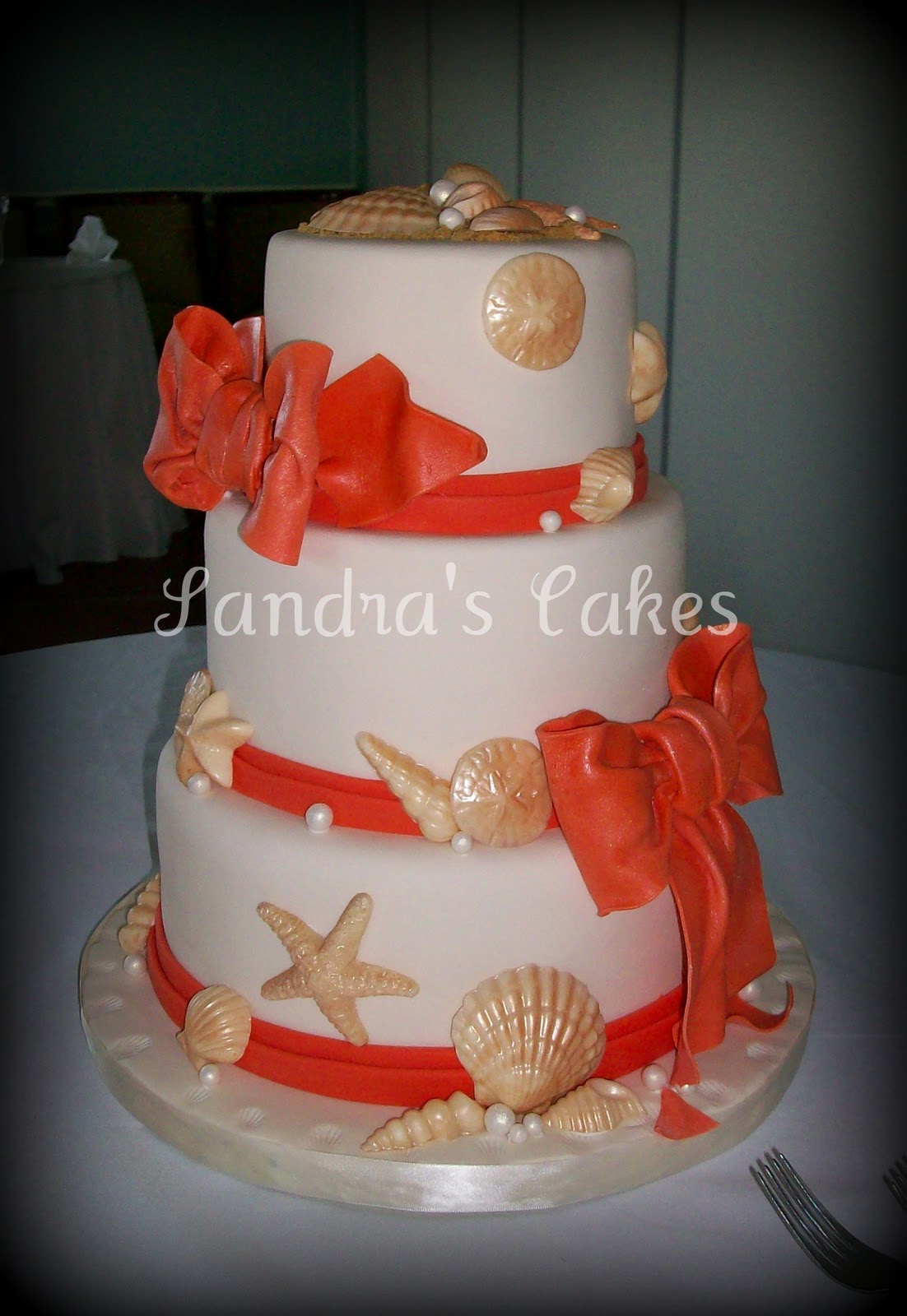 beach wedding cakes