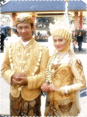 Model Kebaya Pengantin Jawa Timur Modern Terbaru