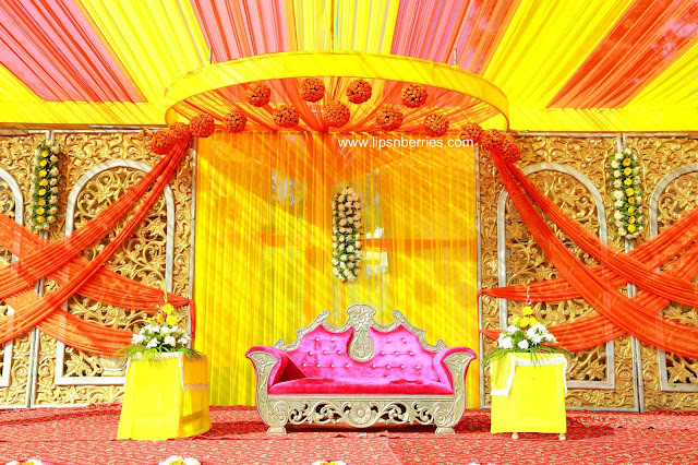 Yellow theme stage design 