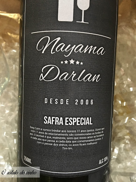 rótulo do vinho personalizado