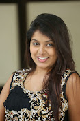 Kavya Kumar new Glam pics-thumbnail-22