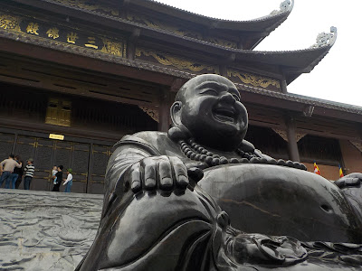 バイディン寺（Bai Dinh Pagoda）の仏像