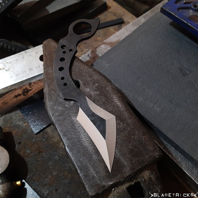 custom karambit grind blade