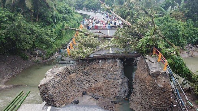 Akses Transportasi Padang-Bukittinggi Masih Putus, Jalur ke Pekanbaru Berputar Lewat Solok