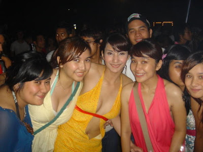 [imagetag] Tyas Mirasih, Party, foto artis indonesia, Foto Artis, 