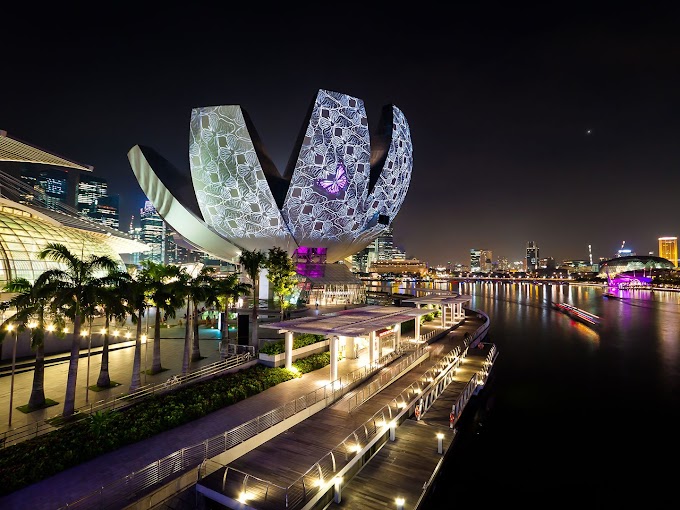 ArtScience Museum In The Marina Bay Singapore