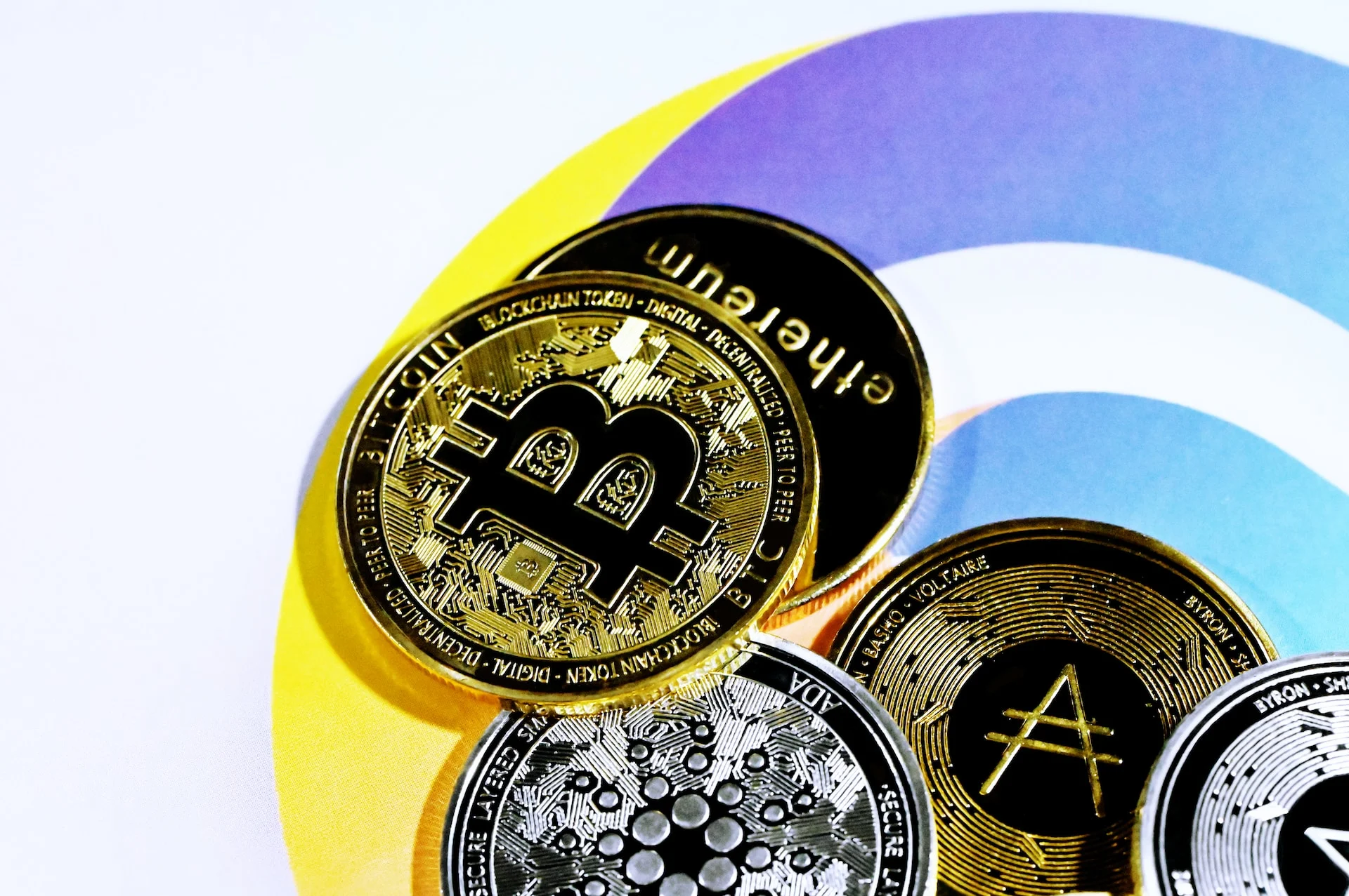 From Bitcoin to Altcoin: Navigating the Cryptocurrency Galaxy