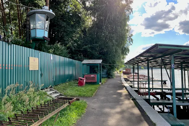 Серебряный Бор, Москва-река, Линейный пункт полиции на пристани «Серебряный Бор» / Поисково-спасательная станция «Серебряный Бор»