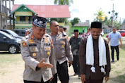 Dekat Dengan Ulama, Kapolres Aceh Utara Pererat Tali Silaturahmi Di Kediaman Walidi Lhoksukon