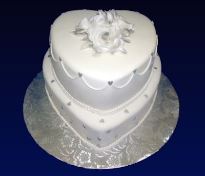A'Simple' Wedding Cake