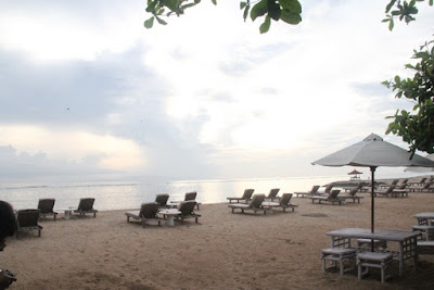 Panorama Matahari Terbit di Pantai Sanur