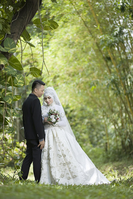 Sample Photo Prewedding di Restoran Kenaga Medan, Om Fery Photography