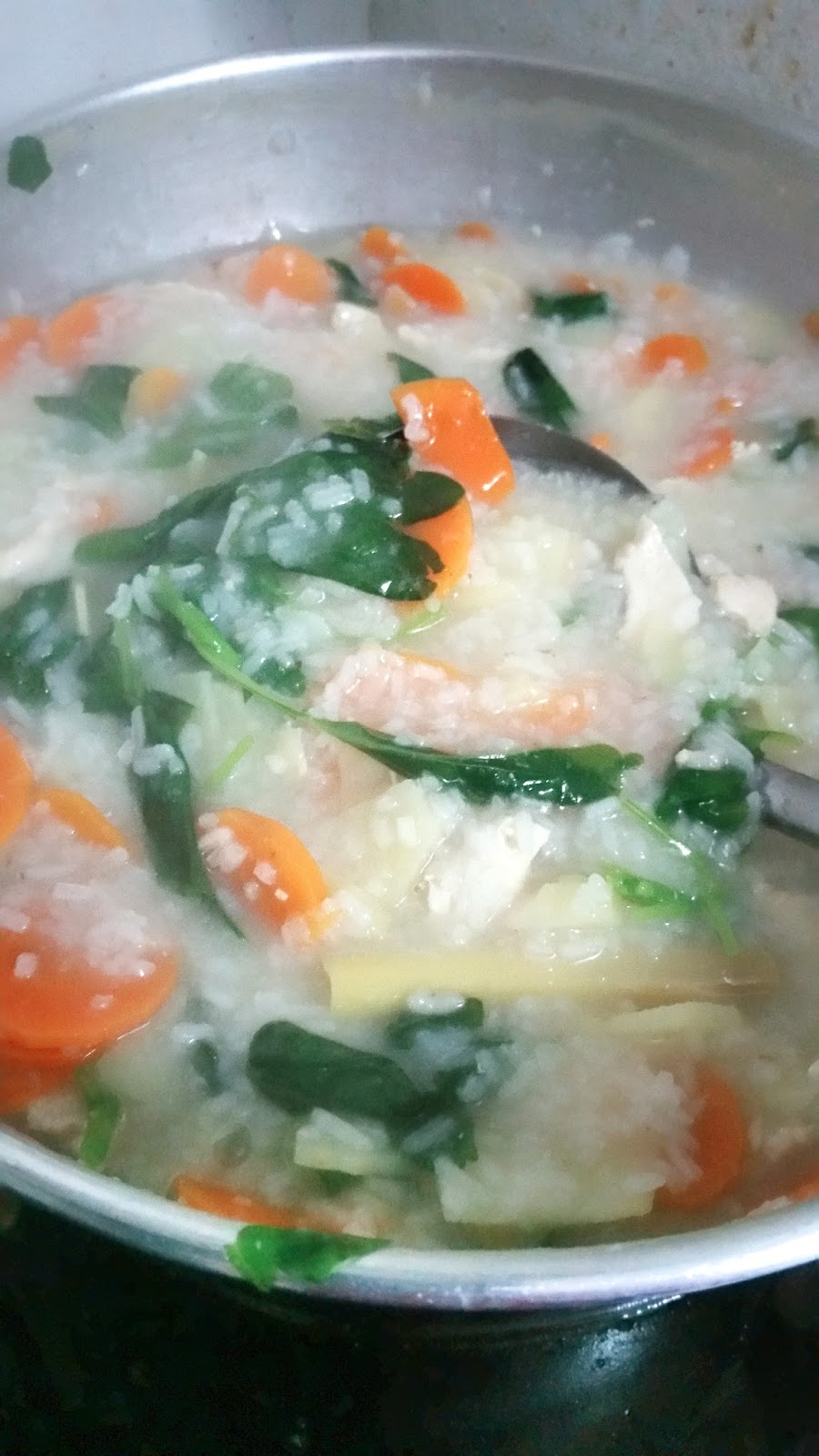 Resepi bubur ayam dan bayam untuk bayi 6-9bulan - Prettyvrach