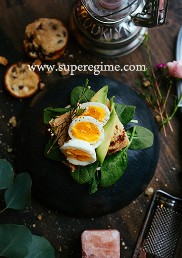 البيض من أفضل الأطعمة عالية البروتين
