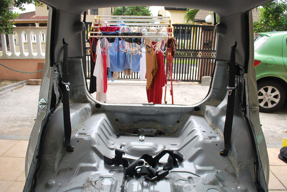 Rubber n Metal: Soundproofing The Perodua Viva