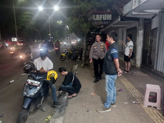 Kanit Intelkam Polsek Serang Polresta Serkot, Pimpin Patroli Street Crime Di Malam Hari 