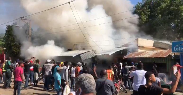 Video| Explota depósito ilegal de combustibles en Dajabón; dos haitianas resultaron con quemaduras graves