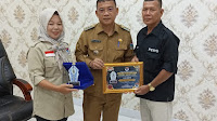 Bupati Musi Rawas Utara Sambut Hangat Pemberian Sertifikat Dan Plakat Dari IWO-I