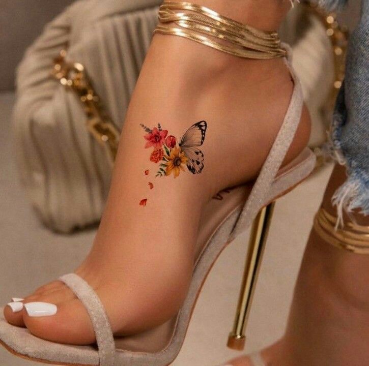 Beautiful Foot tattoo designs for Female