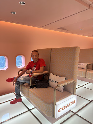 Kapal Terbang Coach Airways