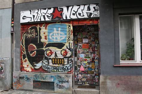 graffiti shops