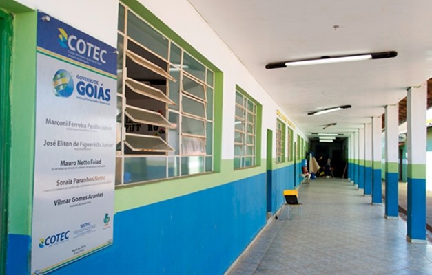 Caiado coloca pra funcionar os 16 Colégios Tecnológicos de Goiás, que abrem 29 mil vagas em cursos de qualificação profissional