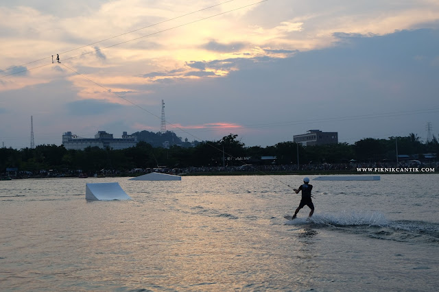 Batam wakepark,wakeboarding batam,Cable Ski