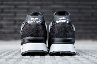 New Balance 577 black and grey heel