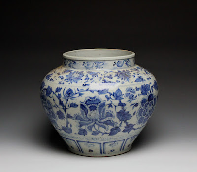 Imitation of Ming Wine jar or Guan