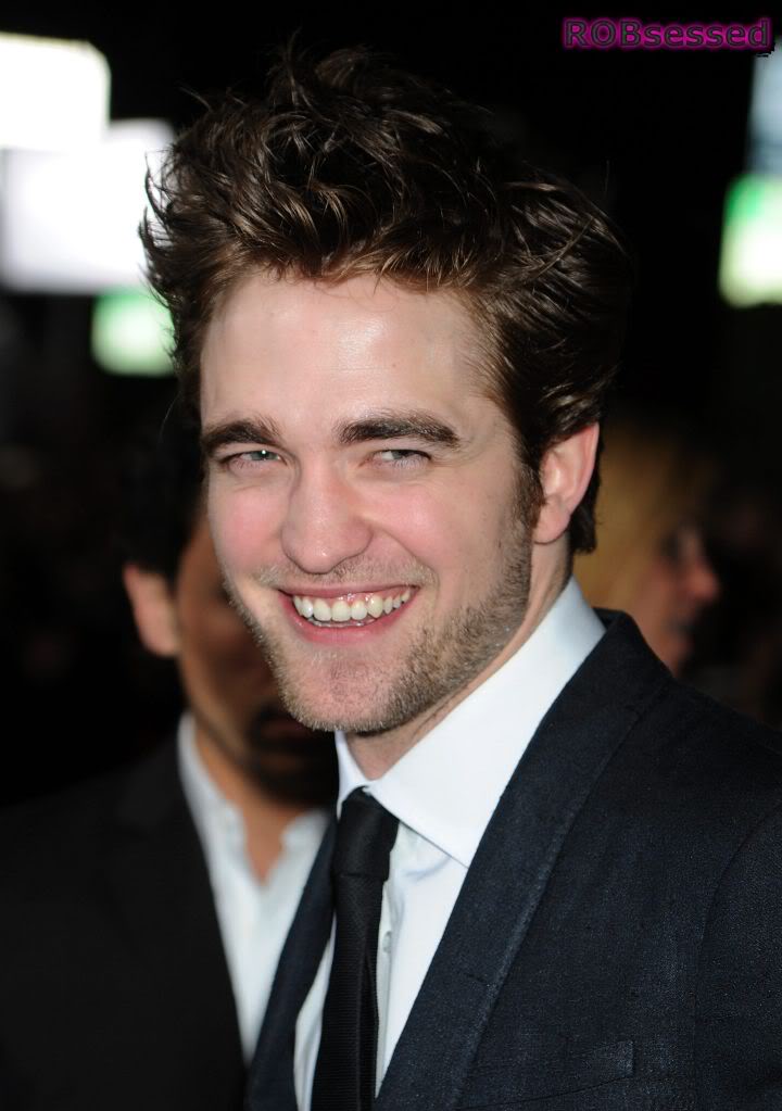 hd wallpapers of robert pattinson. Robert Pattinson/Edward Cullen