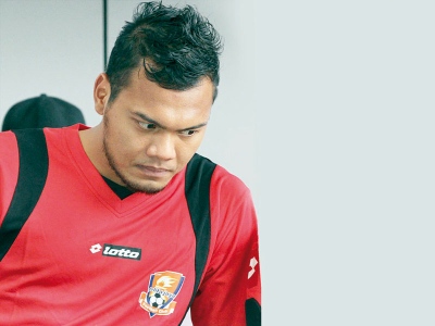 Jutawan bola sepak Malaysia mahu selesaikan hal rumahtangganya di luar mahkamah