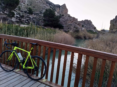 Ciclismo Elche El Plá Rutas ciclistas Palatinosa Carbohidrato asimilacion lenta Rompiendo paradigmas Cieza Floración 