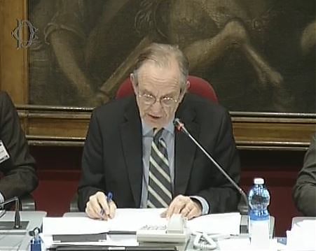 Padoan: "Nel 2016 la crescita si consoliderà"