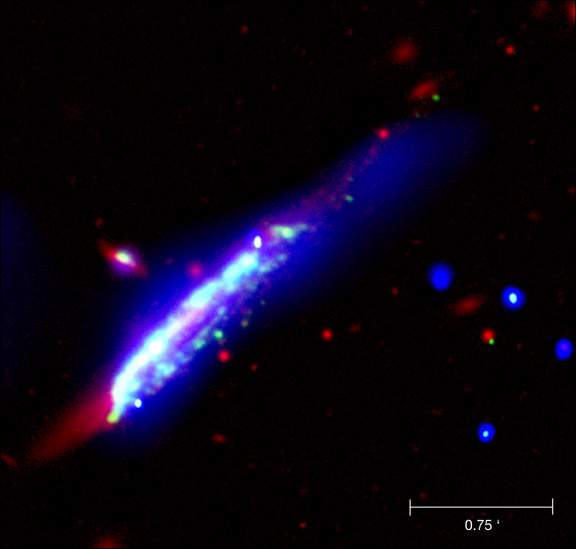 ugc-6697-komposit-sinar-x-dan-optik-astronomi