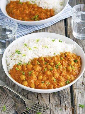 (Vegan) Easy Chickpea Tikka Masala