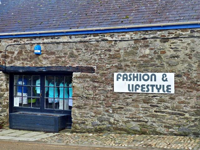 Fashion and Lidestyle shop at Pentewan, Cornwall