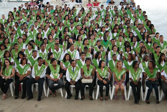 Resultado de imagen para fotos de las escuelas radiofónicas de radio santa maria