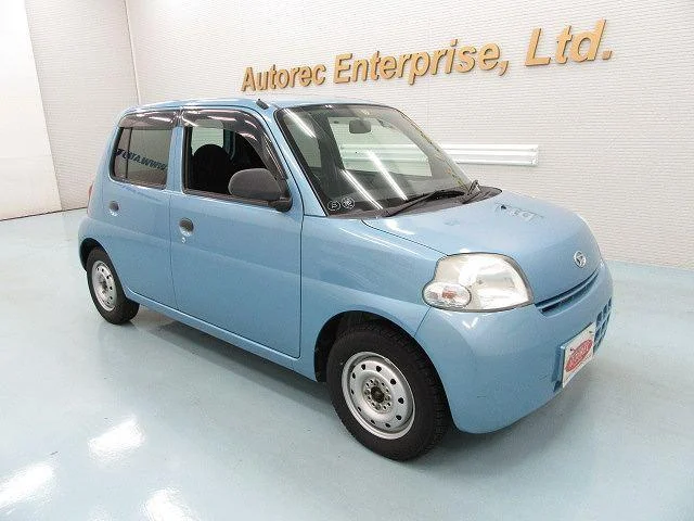 Daihatsu Esse: The Epitome of Compact Excellence