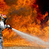Incendio reduce a cenizas vivienda en la comunidad de Las Salinas de Barahona.
