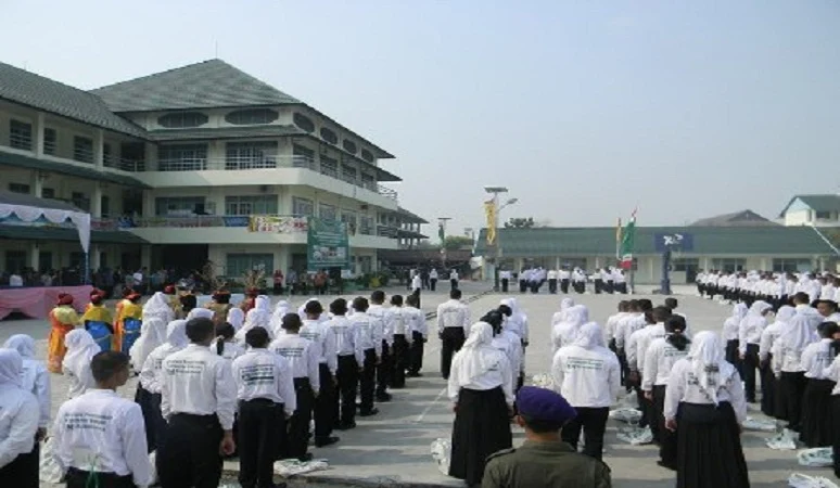 PENERIMAAN MAHASISWA BARU (UM-PALANGKARAYA) UNIVERSITAS MUHAMMADIYAH PALANGKARAYA