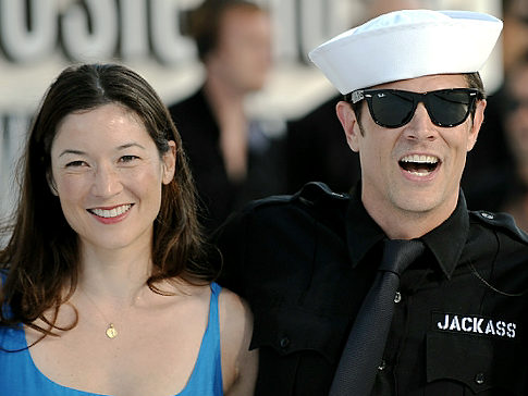 johnny knoxville melanie clapp. Knoxville is also dad to