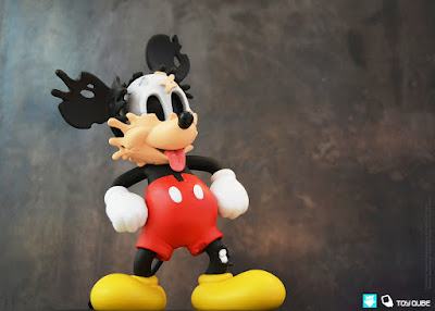 “Deconstructed Mouse” Disney Mickey Mouse Vinyl Figure by Matt Gondek x ToyQube