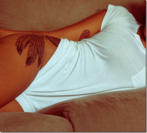 hot-girls-tattoo-23
