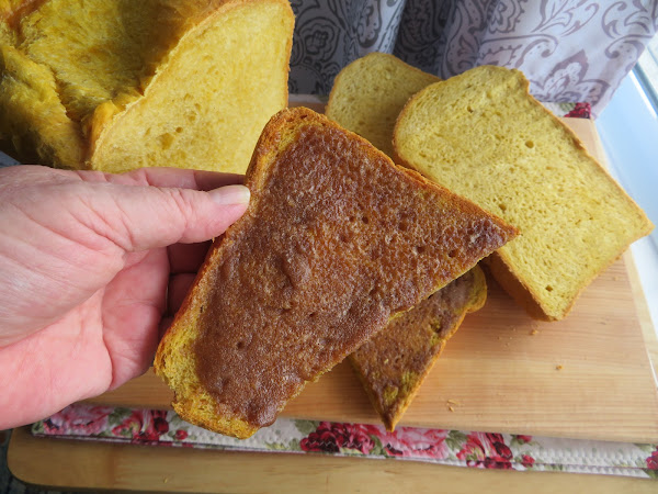 Warm & Cozy Pumpkin Bread